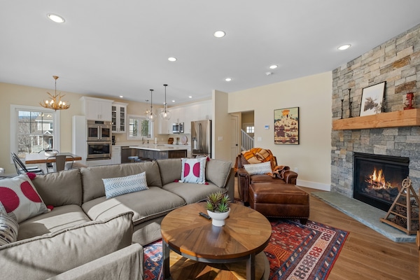 First Floor Living Area