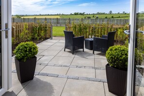 1 bedroom, blackout drapes, WiFi - Causeway Coast Retreats (Ballymoney)
