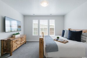 8 bedrooms, iron/ironing board, travel cot, free WiFi
