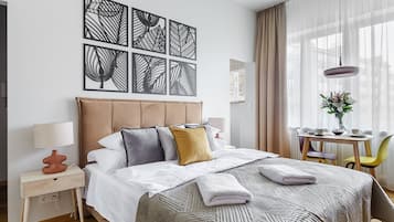 Appartement | 1 slaapkamer, een bureau, een strijkplank/strijkijzer, gratis wifi