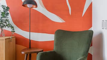 Appartement | 1 slaapkamer, een bureau, een strijkplank/strijkijzer, gratis wifi