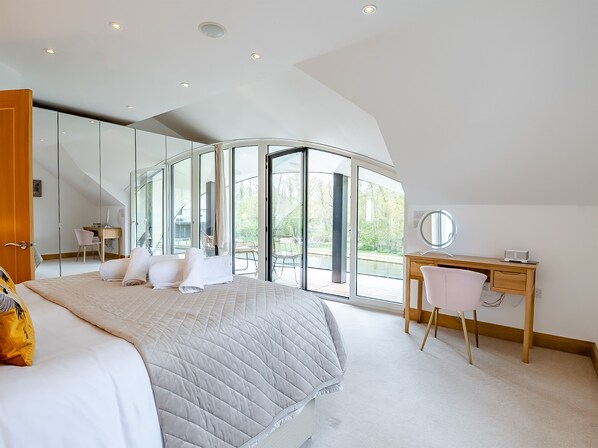 3 habitaciones, wifi gratis y ropa de cama
