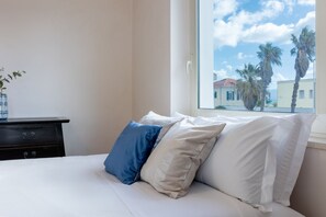 1 dormitorio, tabla de planchar con plancha, wifi gratis y ropa de cama