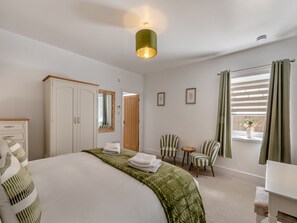 1 bedroom, free WiFi, bed sheets - 1 bedroom accommodation in Consett, County Durham (Consett, County Durham)