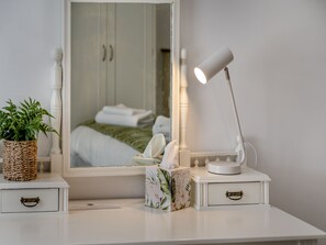 1 bedroom, free WiFi, bed sheets - 1 bedroom accommodation in Consett, County Durham (Consett, County Durham)