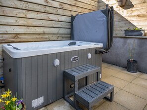 Terrace/patio - 1 bedroom accommodation in Consett, County Durham (Consett, County Durham)