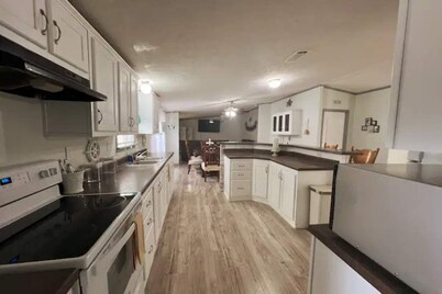 Natalia TX. Family Getaway!!