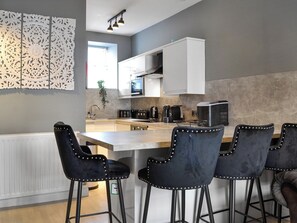 Private kitchen - Doodles Holiday Home (Eyemouth)