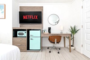 Studio, 1 queensize-seng, ikke-røyk, privat bad | Wi-fi (inkludert) og sengetøy