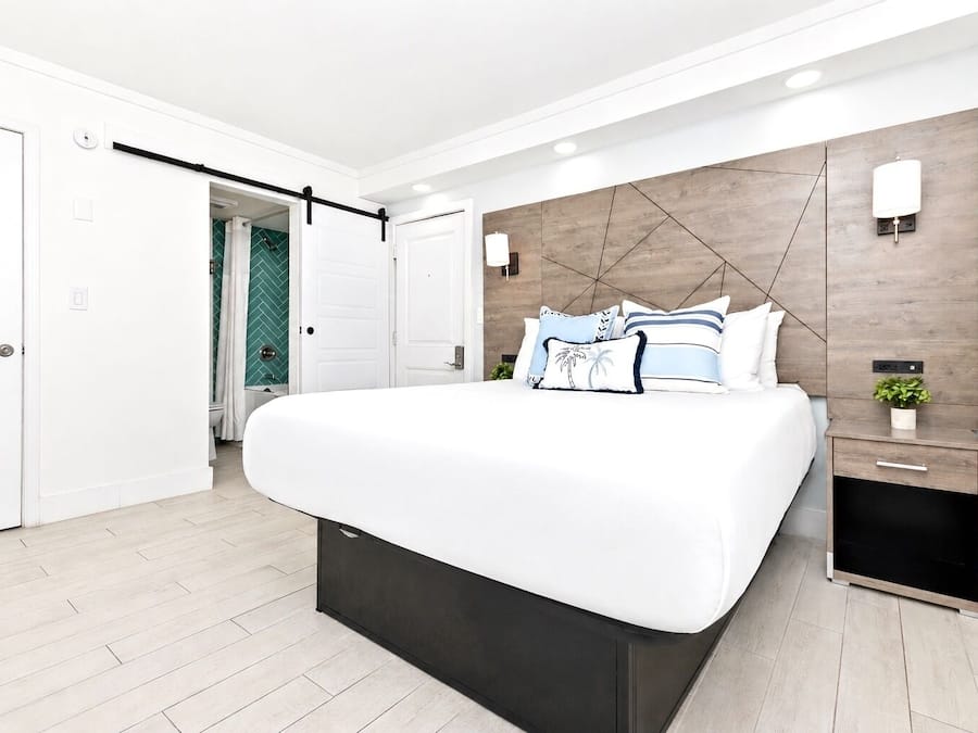 Studio, 1 Katil Ratu (Queen), Non Smoking, Private Bathroom | Wi-fi percuma, cadar katil
