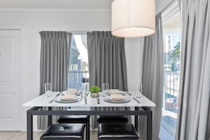 Suite | Spiseområde på rommet