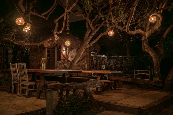 Área de parrillas y picnic