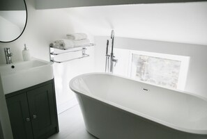 Handdoeken, zeep, shampoo, toiletpapier