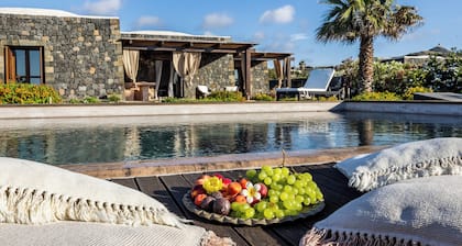 Dammuso Luna - Private Pool with Sea View