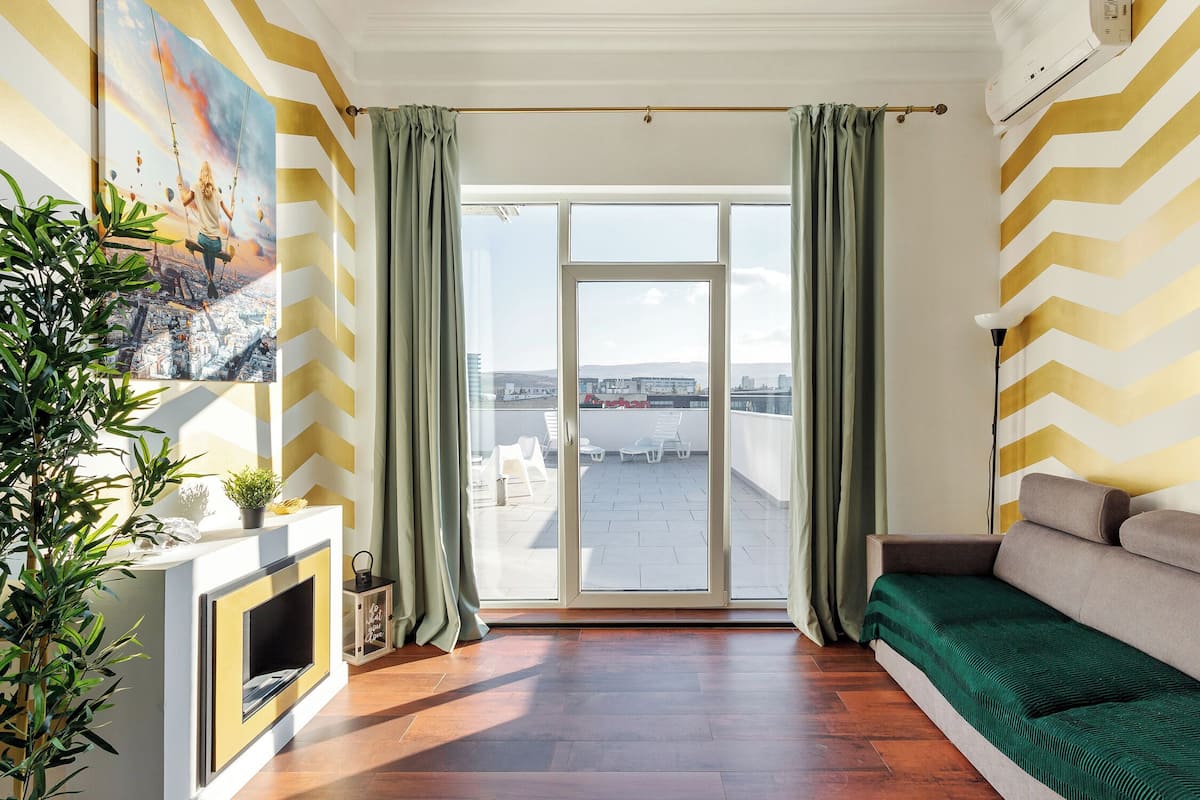 Appartamento, 2 camere da letto | 1 camera, insonorizzazione, Wi-Fi gratuito