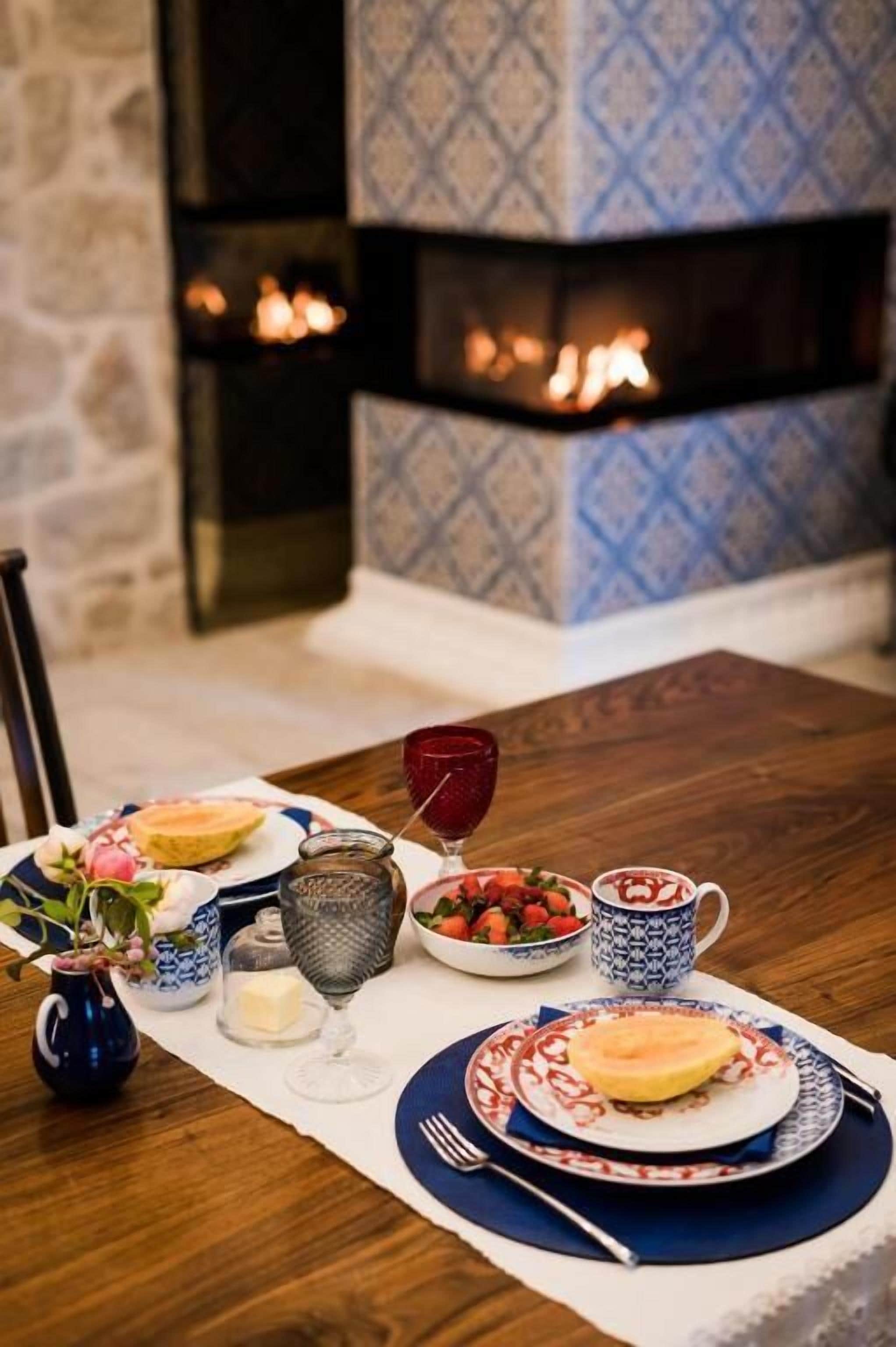 Πλήρες πρωινό καθημερινά (20 EUR/άτομο)