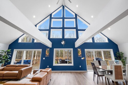 Big Villa/4 Masters/6Bd 7Ba/Heated Pool/Hot Tub/Sauna/Big Game Room