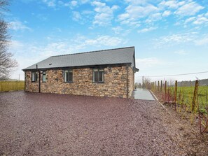 Exterior - 3 bedroom accommodation in Nebo nr Caernarfon (Nebo nr Caernarfon)