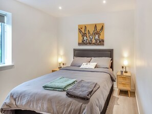 3 Schlafzimmer, kostenloses WLAN, Bettwäsche