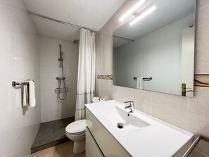 Shower, hair dryer, towels - Alq 289 La Loma II Albir (Albir)