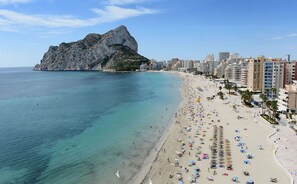 Platja a a prop