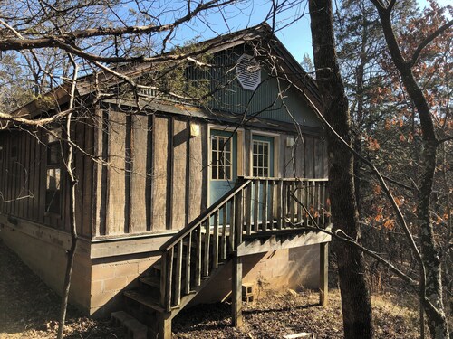 Neaville House in the heart of the Ozark Wilderness
