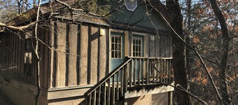 Neaville House in the heart of the Ozark Wilderness