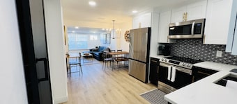 Modern 2B/2B Villa by Disney