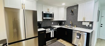 Modern 2B/2B Villa by Disney