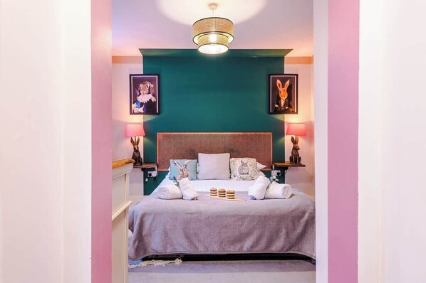 1 chambre, fer et planche Ă repasser, lit parapluie, Wi-Fi