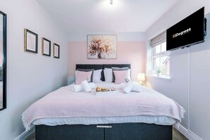 4 bedrooms, iron/ironing board, travel crib, WiFi