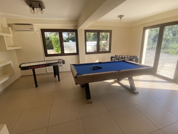 Game room