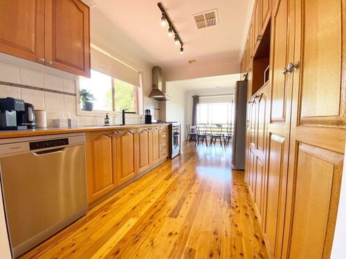 Glen’s Haven with Lakeviews -  Outdoor Firepit