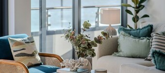 Stunning Beach Front Apartment with secure Parking