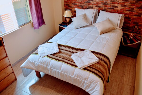 Comfort Apartment, 3 Bedrooms, Courtyard View | 3 bedrooms, down duvets - La Cusqueñita (Cusco)
