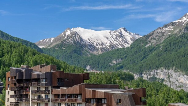 Exterior - 100m from resort center, 3rd floor, balcony, tv, ski locker, 32m², Les Orres (Les Orres)