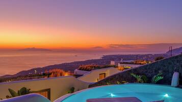 Luxury Villa, Sea View | Terrace/patio