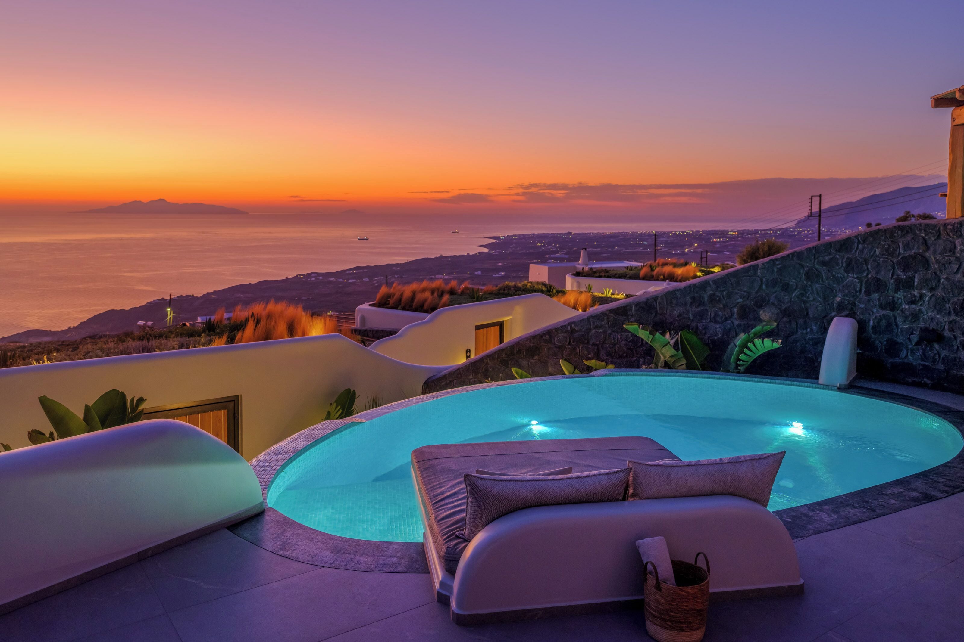 Luxury Villa, Sea View | Front of property