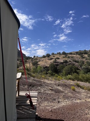 Property grounds - Mountain Ranch Retreat  (Clifton)