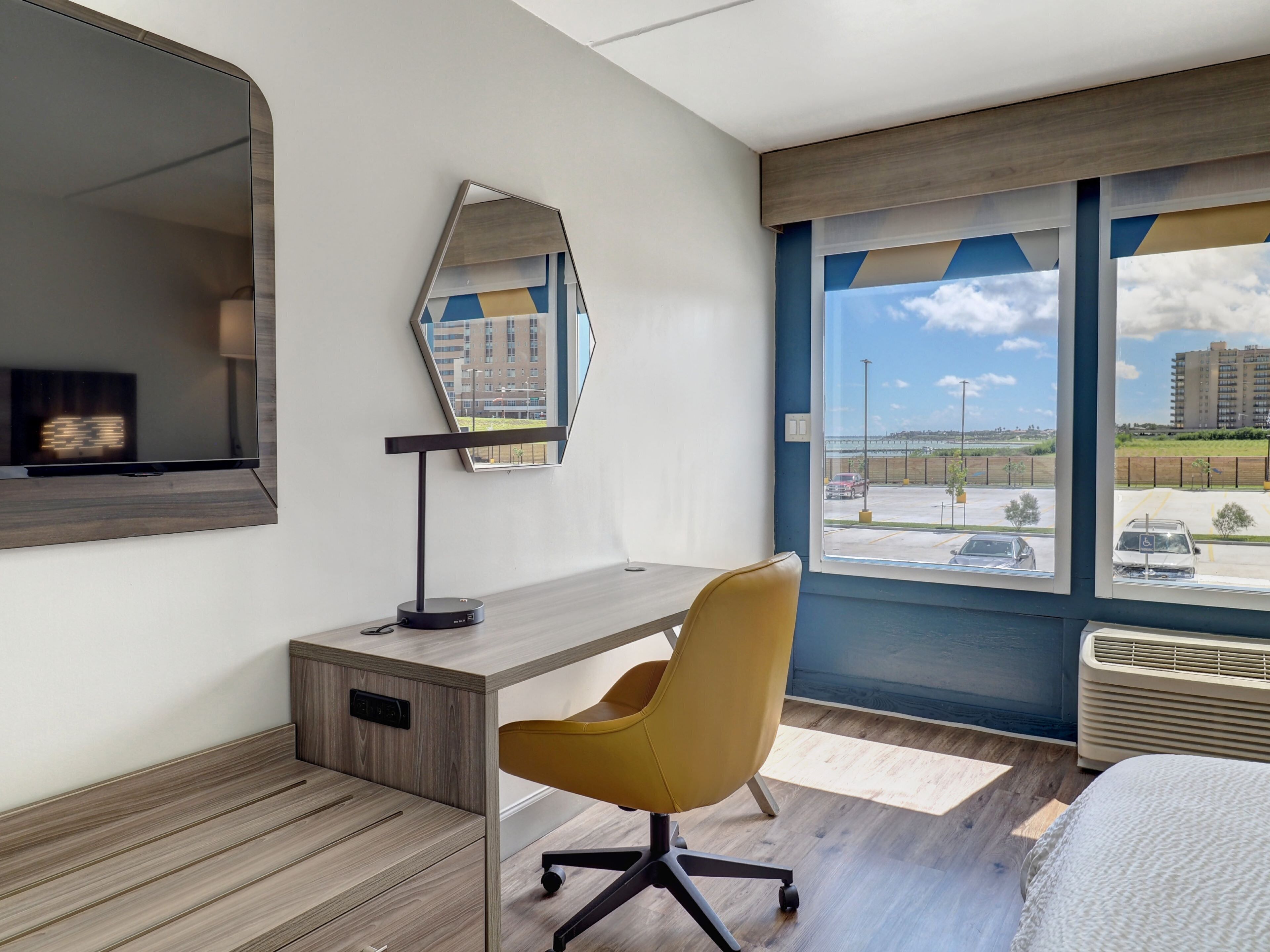 Ameublement unique, bureau, espace de travail pour ordinateurs portables