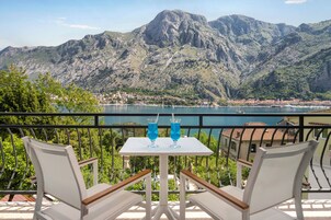 Apartamento, 1 habitación, balcón, vistas al mar | Terraza o patio