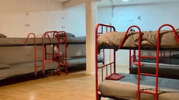 Soundproofing, free WiFi