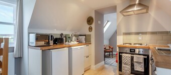 The Old Stables - UK46338