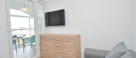 テレビ