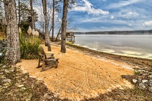 Beach - Dream Lake House! 4 Bedrooms/King Beds + 4 Full Baths on Lake Wateree! (Ridgeway)