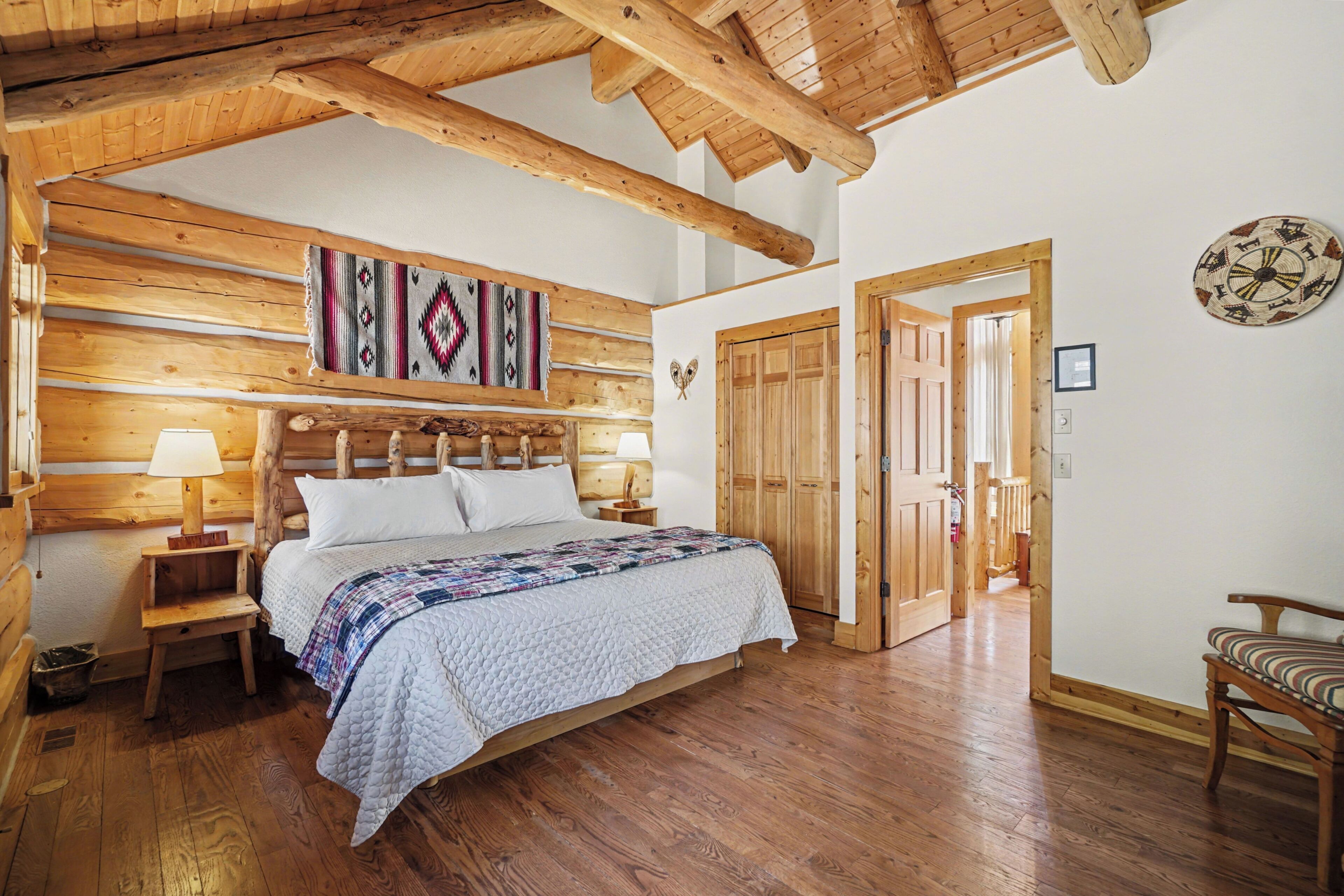 3 chambres, fer et planche à repasser, accès au Wi-Fi (inclus)