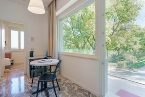 Superior Suite | Premium bedding, memory foam beds, minibar, in-room safe - Le Relais du Lierre (Ancona)