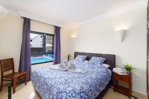 3 chambres, fer et planche à repasser, Wi-Fi gratuit, draps fournis