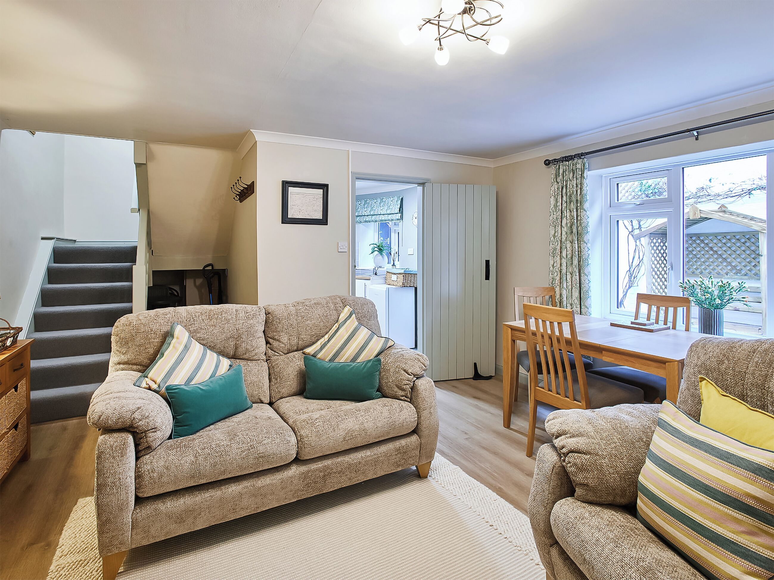 2 Bedroom Accommodation In Barnard Castle - Barnard Castle