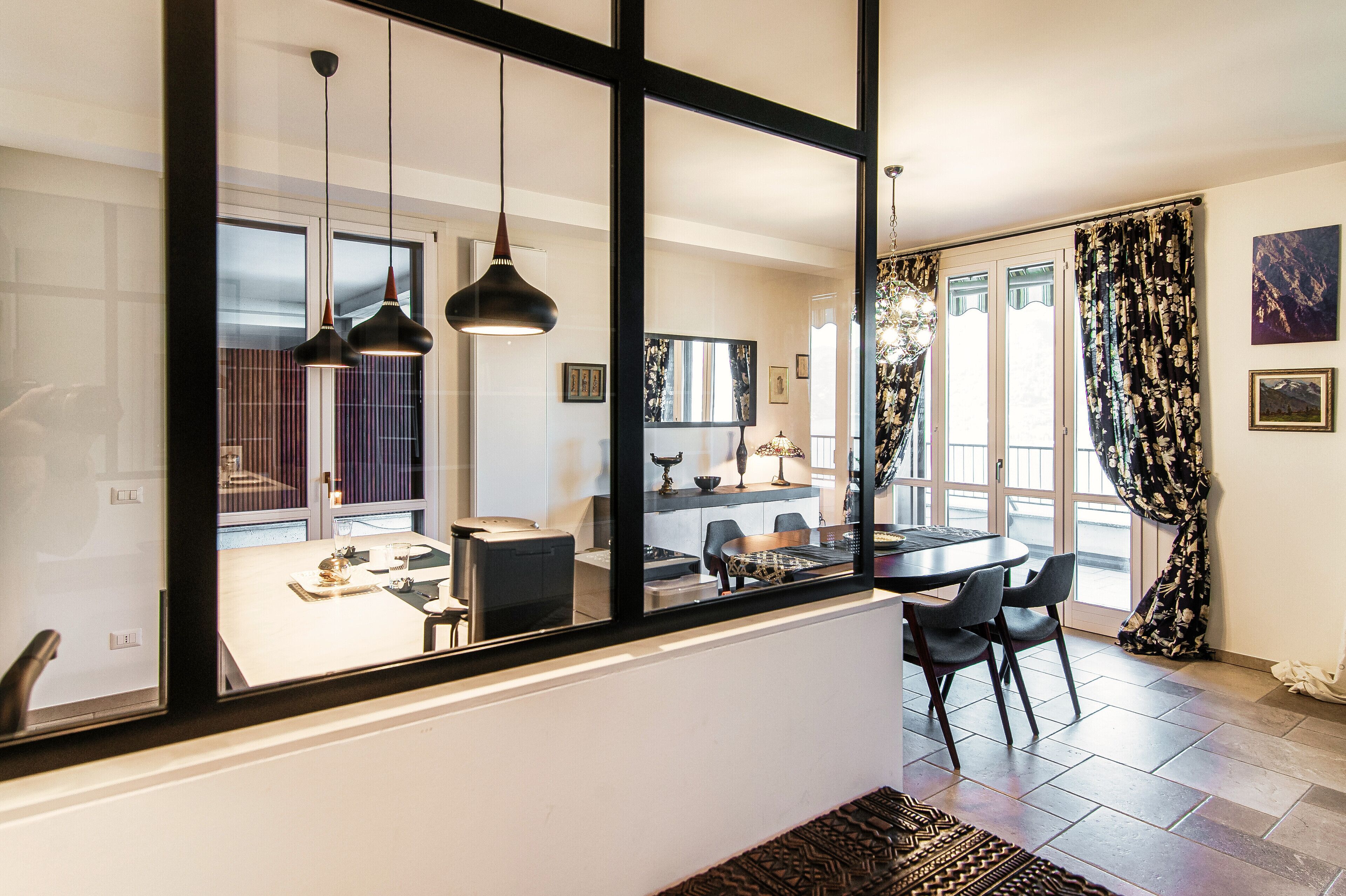 Departamento, vista al lago | 2 habitaciones, tabla de planchar con plancha y wifi gratis 